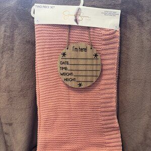 Jessica Simpson 2 Pc Baby Blanket & Milestone Disc - Pink